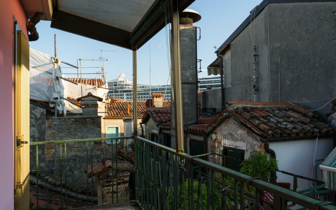 Venetian Roof View Apartment Екстериор снимка